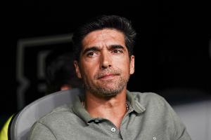 帕尔梅拉斯主帅：因愚蠢失误丢球非常恼火 非常悲伤但这就是足球