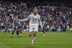 姆巴佩单赛季打进33球，21-22赛季本泽马后皇马球员最多