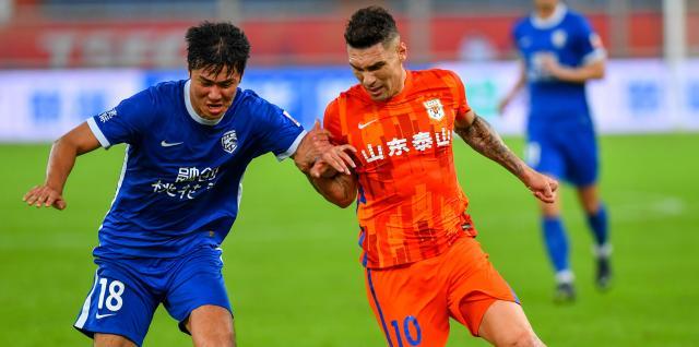 三队提前锁定降级名额！混乱中超末轮仅剩争冠悬念